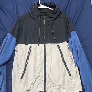 Aeropostale Men's Black, Gray, and Blue Windbreaker